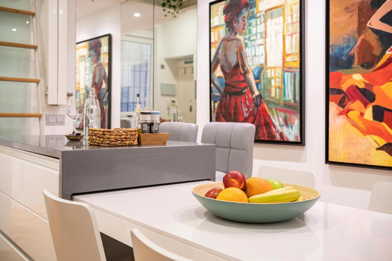 For You Rentals Apartment Temporal In The Center Of Madrid Esl5 Esterno foto