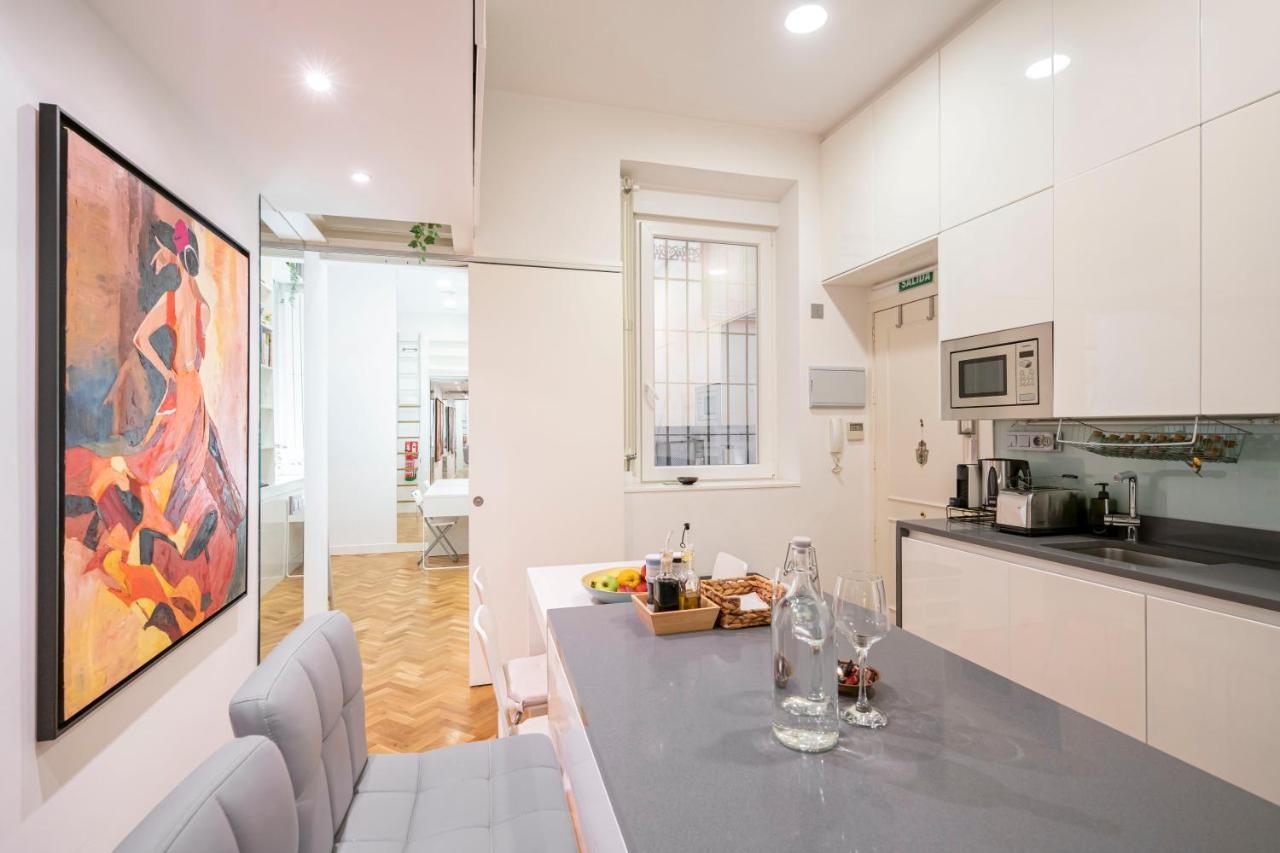 For You Rentals Apartment Temporal In The Center Of Madrid Esl5 Esterno foto
