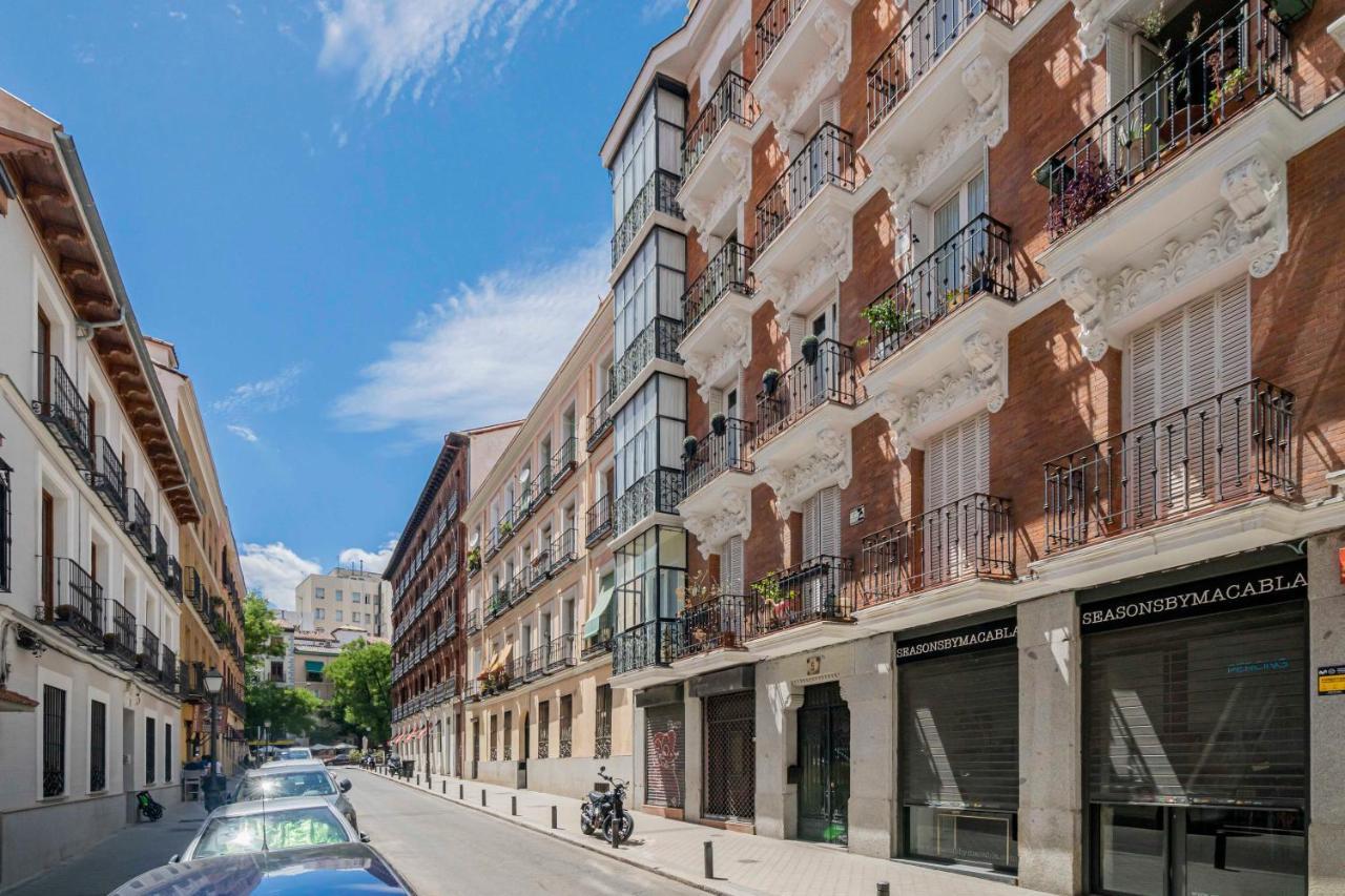 For You Rentals Apartment Temporal In The Center Of Madrid Esl5 Esterno foto